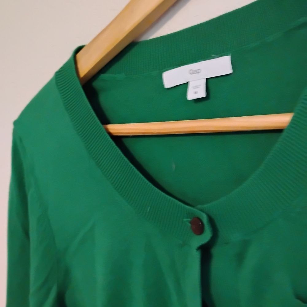VNTG GAP Womens Green Cardigan size M 100% Cotton Button Up EUC